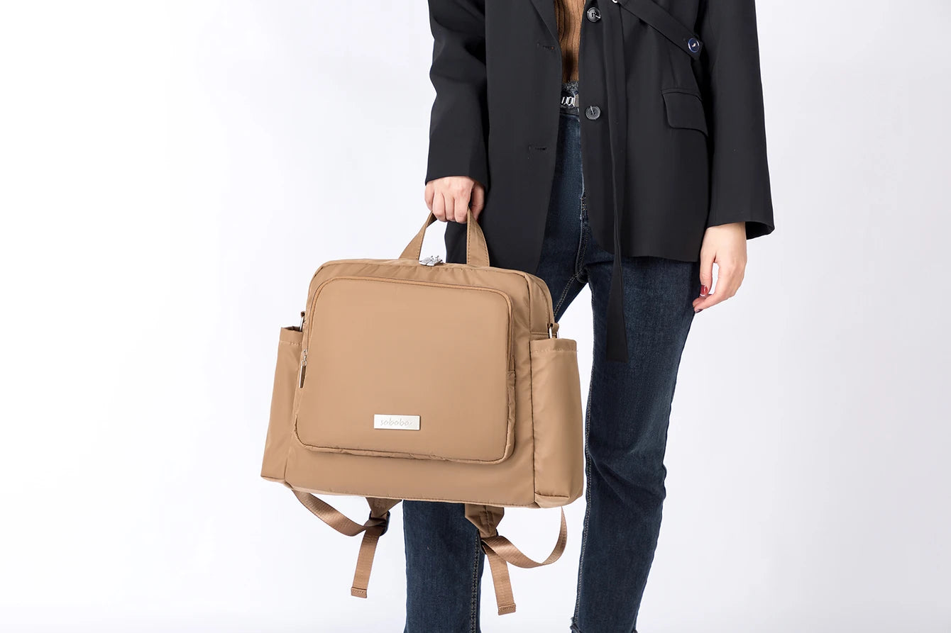 EleganceTote – The Perfect Blend of Style and Function